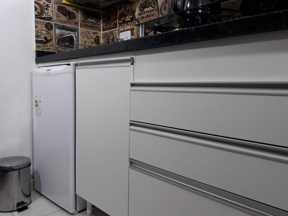 Studio Central Proximo A Faculdade E Rodoviaria Kurytyba Zewnętrze zdjęcie