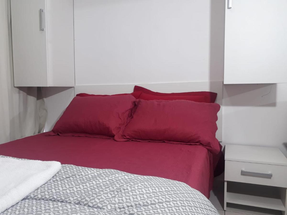 Studio Central Proximo A Faculdade E Rodoviaria Kurytyba Zewnętrze zdjęcie