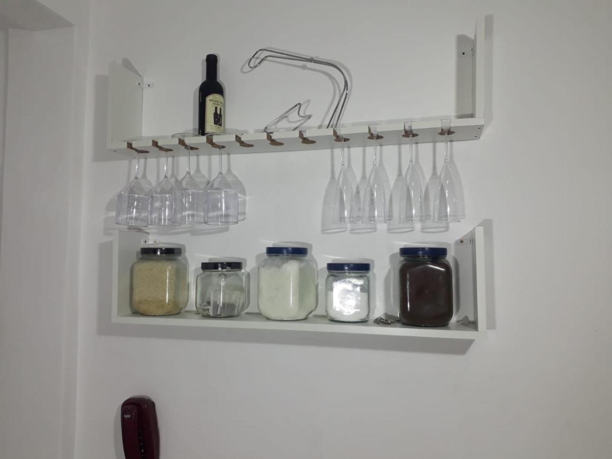 Studio Central Proximo A Faculdade E Rodoviaria Kurytyba Zewnętrze zdjęcie